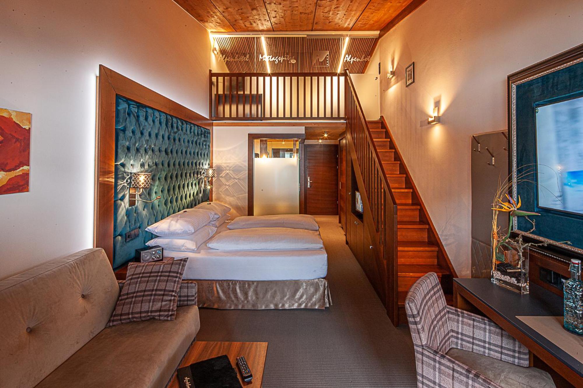 Hotel Boutique Mittagspitze Superior 4*